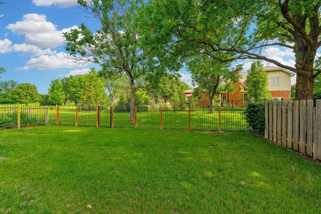 9430 E Bent Tree Circle Wichita KS 67226