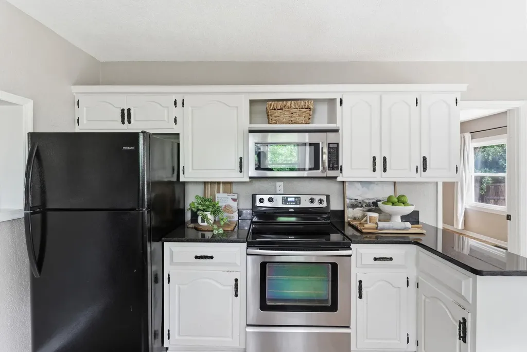 2411 W 14th Wichita KS 67203