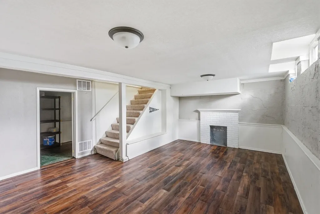 2411 W 14th Wichita KS 67203