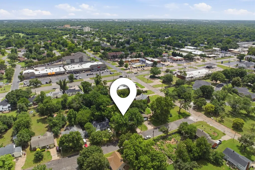 2411 W 14th Wichita KS 67203
