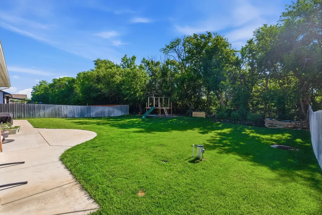 3518 Laughlin Street Derby KS 67037-2318