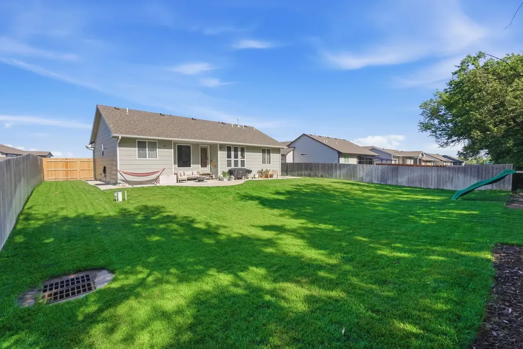 3518 Laughlin Street Derby KS 67037-2318