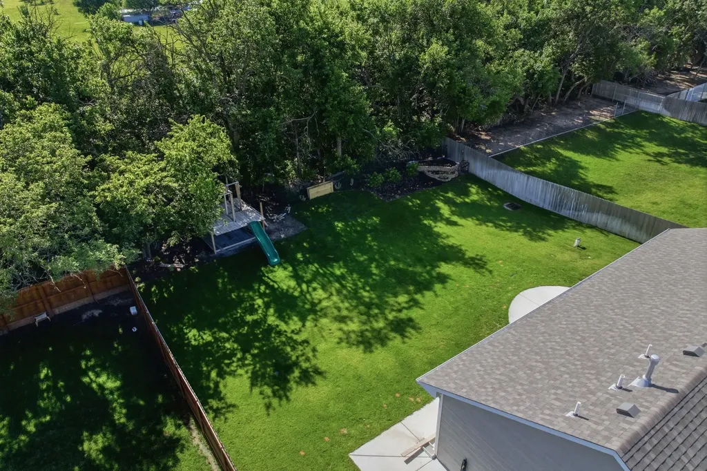 3518 Laughlin Street Derby KS 67037-2318