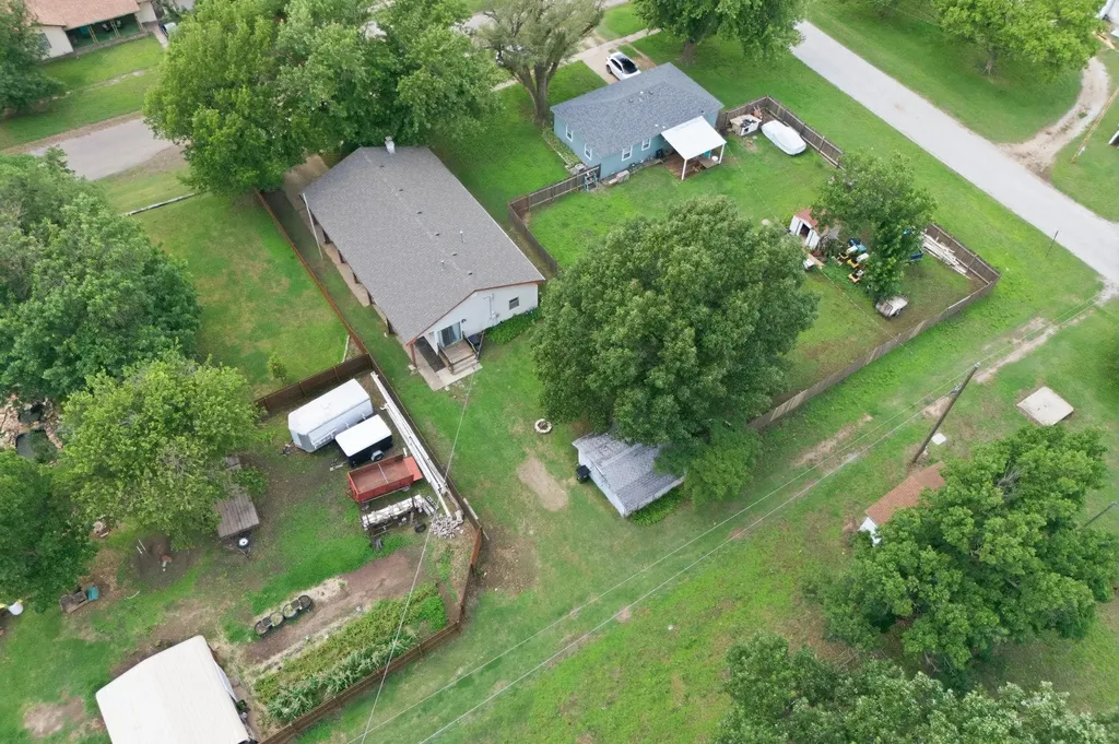 418 S Briarwood Norwich KS 67118