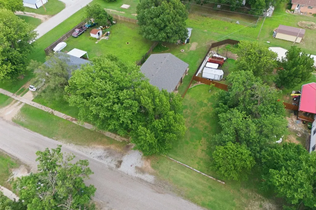 418 S Briarwood Norwich KS 67118