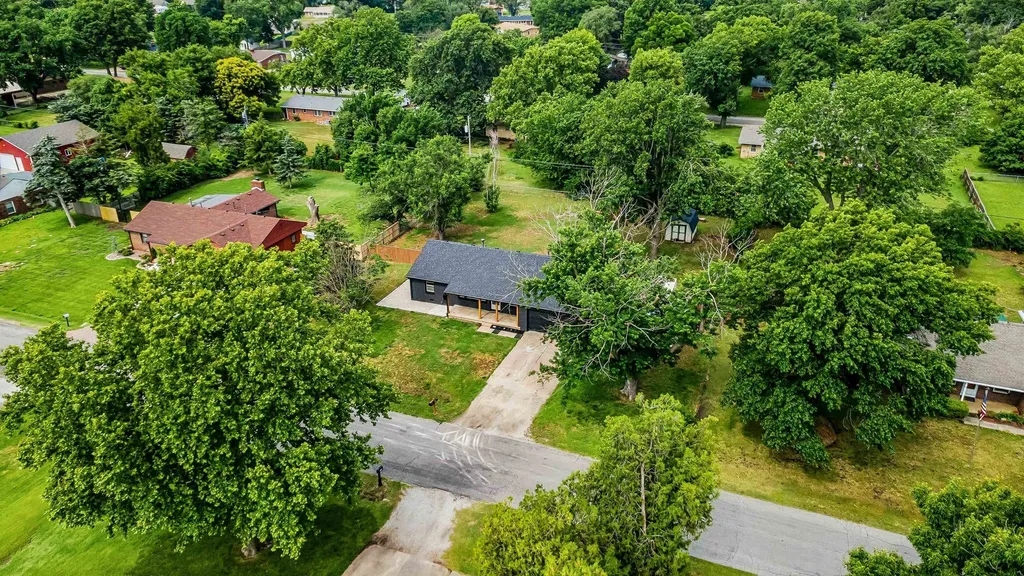 2901 N Saint Clair Wichita KS 67204