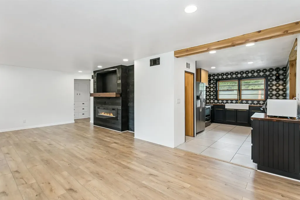 2901 N Saint Clair Wichita KS 67204