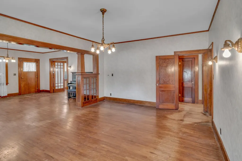 129 N Locust Street Marion KS 66861