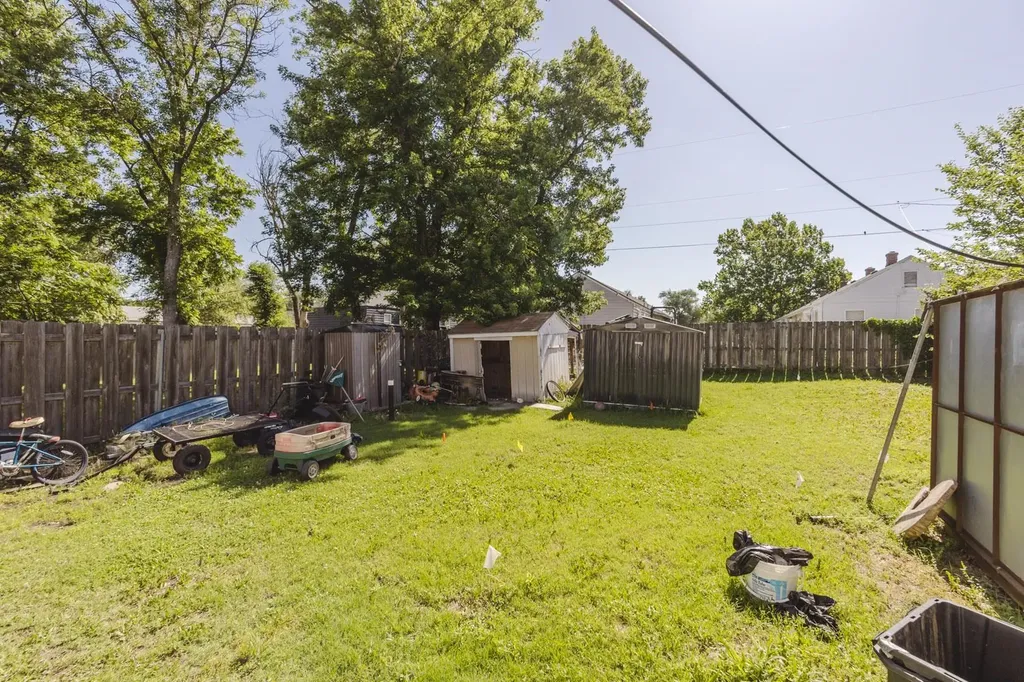 730 S Pinecrest Wichita KS 67218