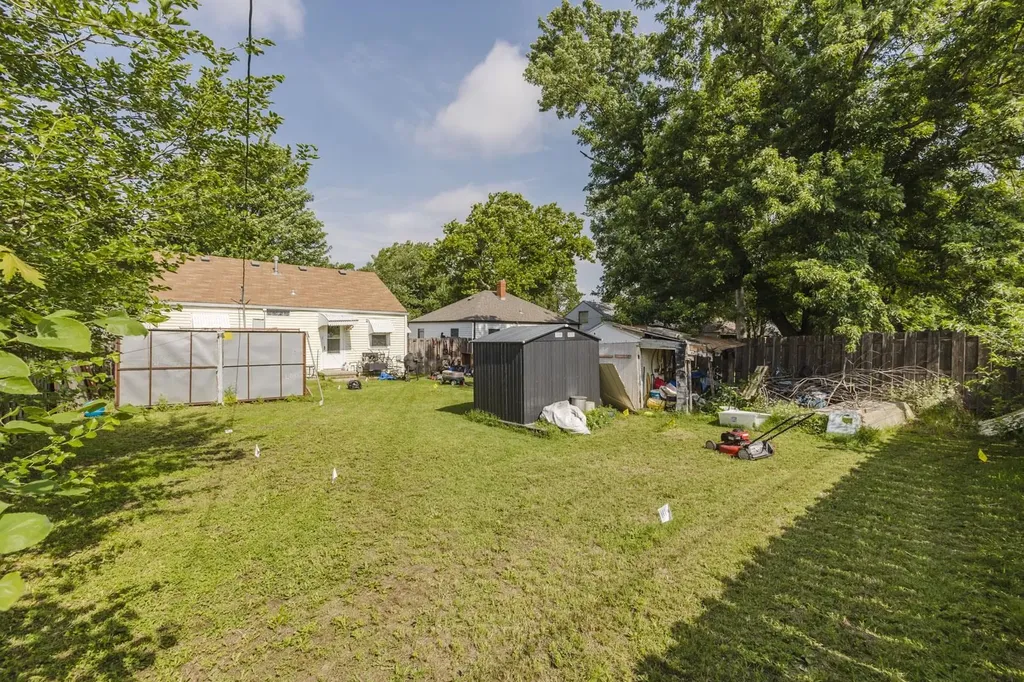 730 S Pinecrest Wichita KS 67218