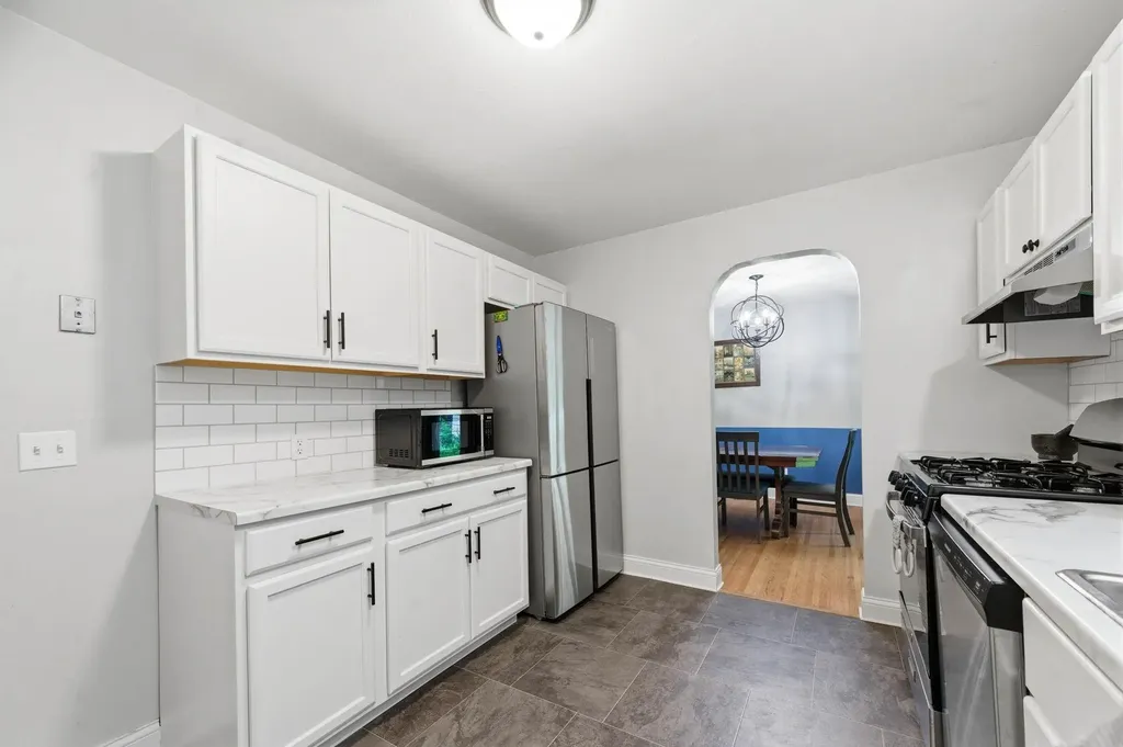 929 N Terrace Wichita KS 67208