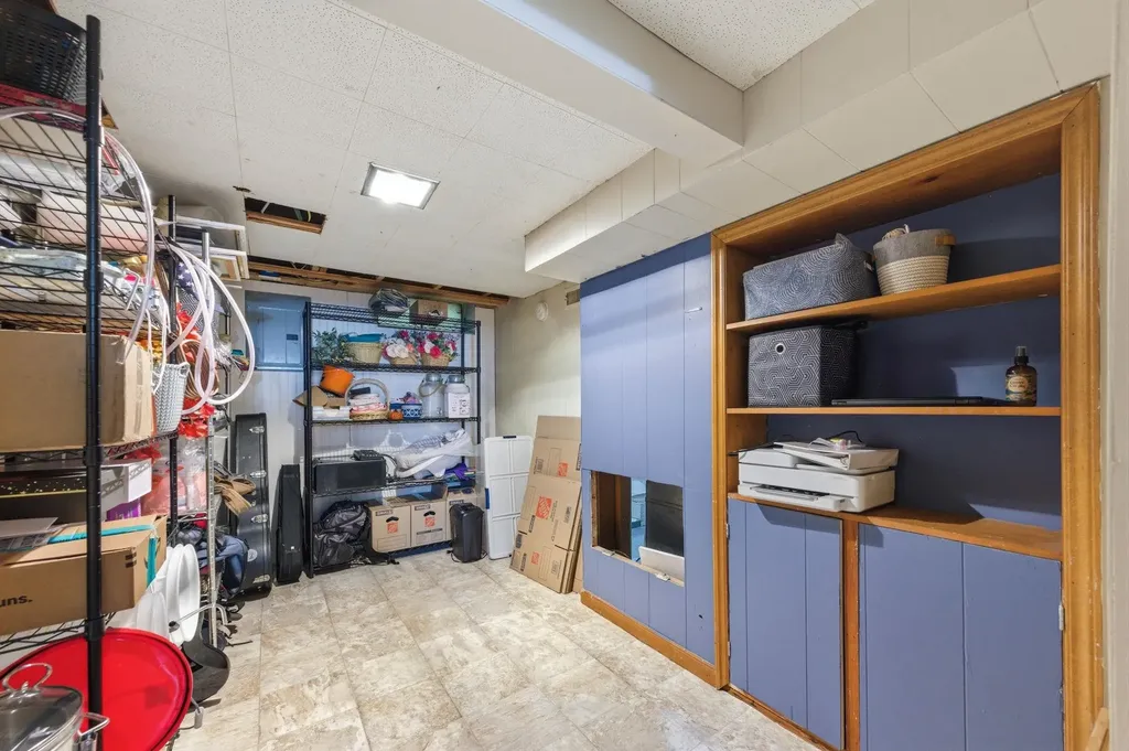 929 N Terrace Wichita KS 67208