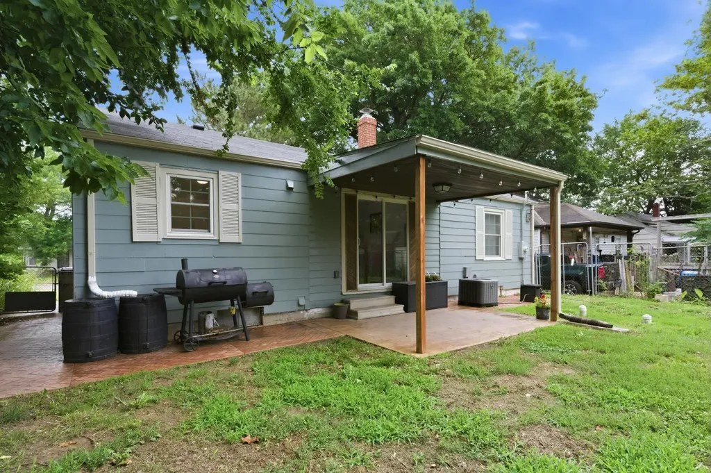 929 N Terrace Wichita KS 67208