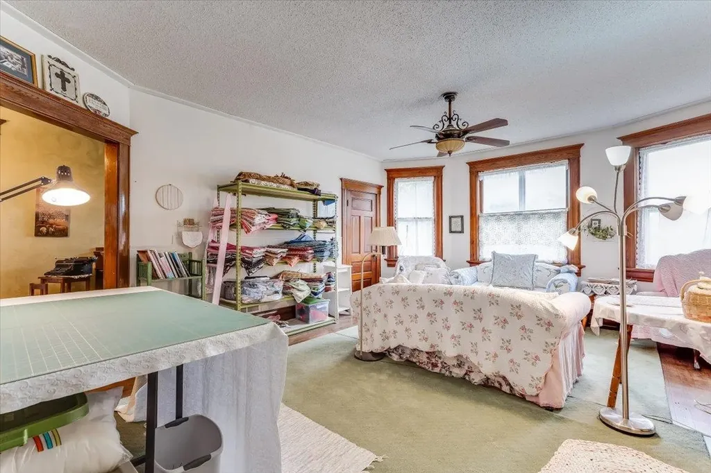 205 N Mulberry Eureka KS 67045