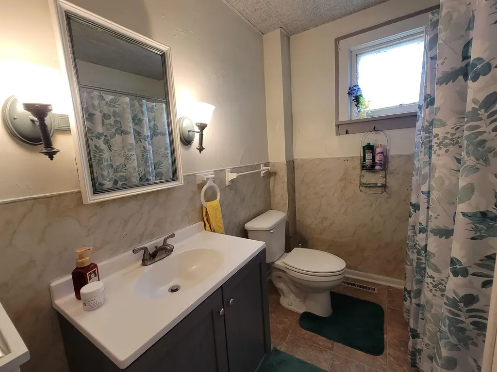 420 N Jefferson Avenue Wellington KS 67152