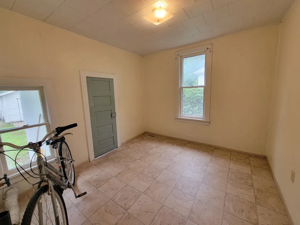 420 N Jefferson Avenue Wellington KS 67152