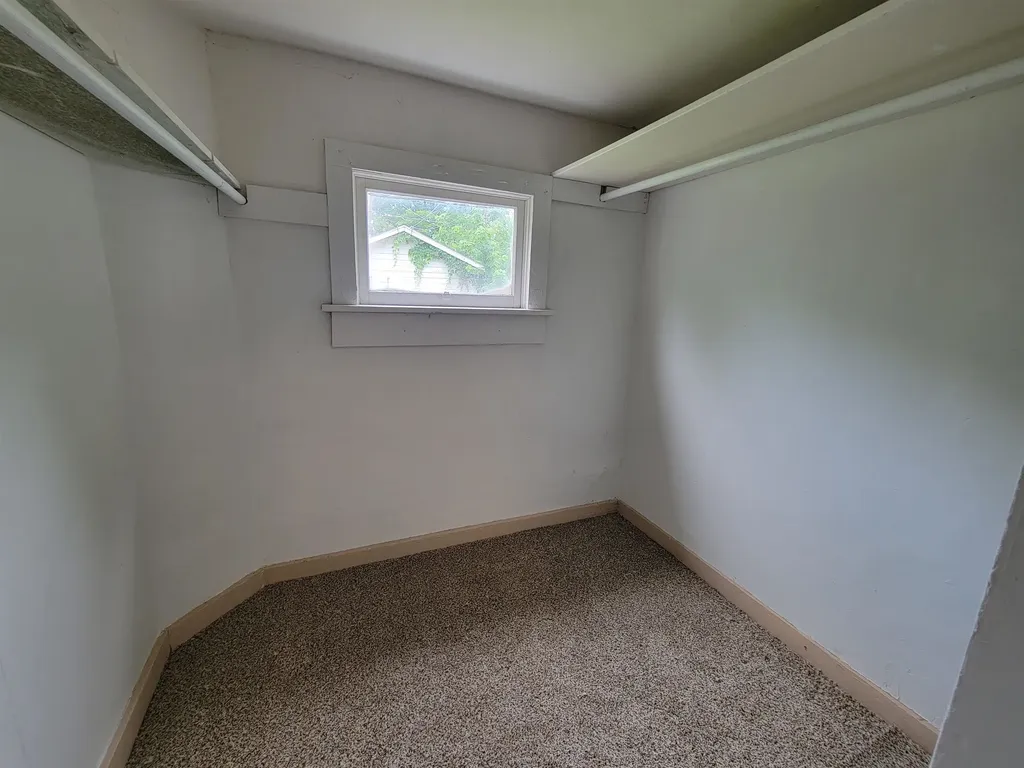 420 N Jefferson Avenue Wellington KS 67152
