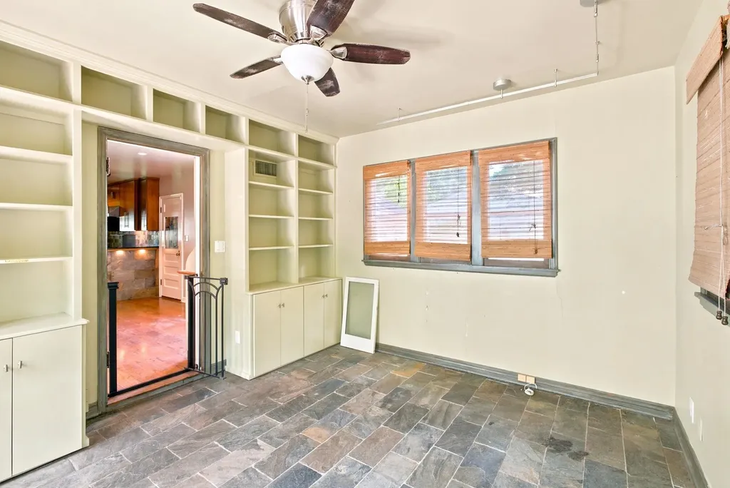 64 S Stratford Road Eastborough KS 67207-1019