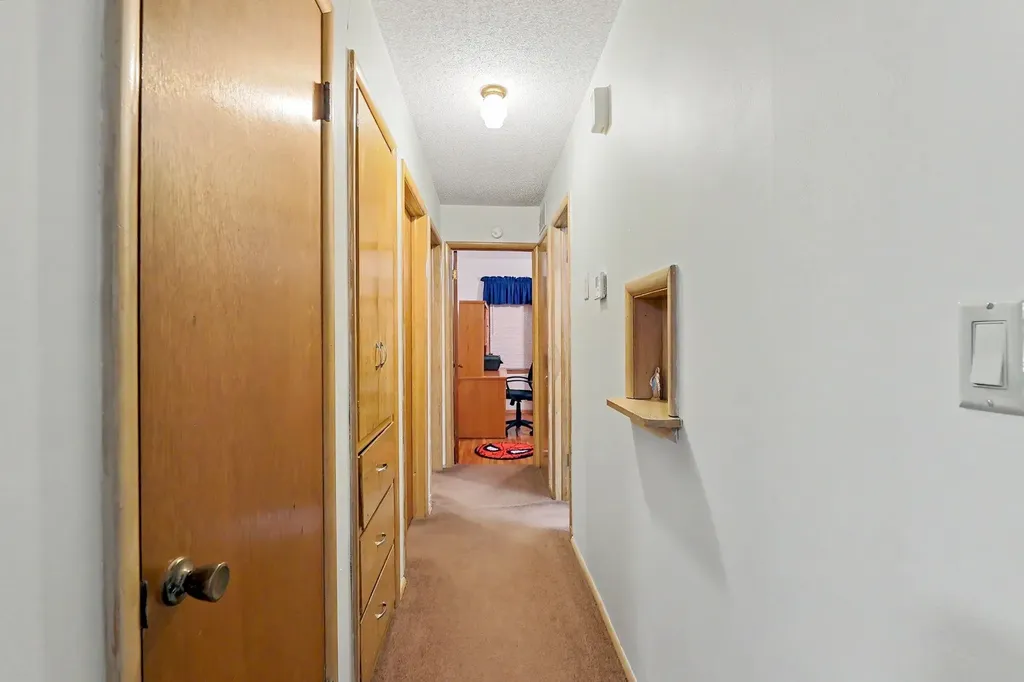 1819 W Leonard Court El Dorado KS 67042