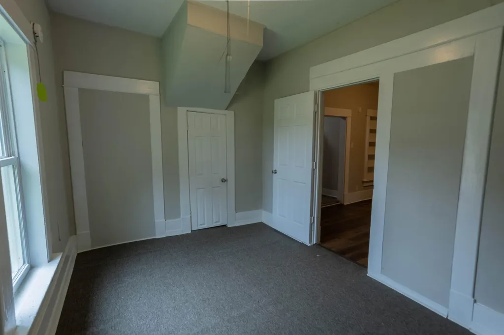 1424 E 1st Street Winfield KS 67156