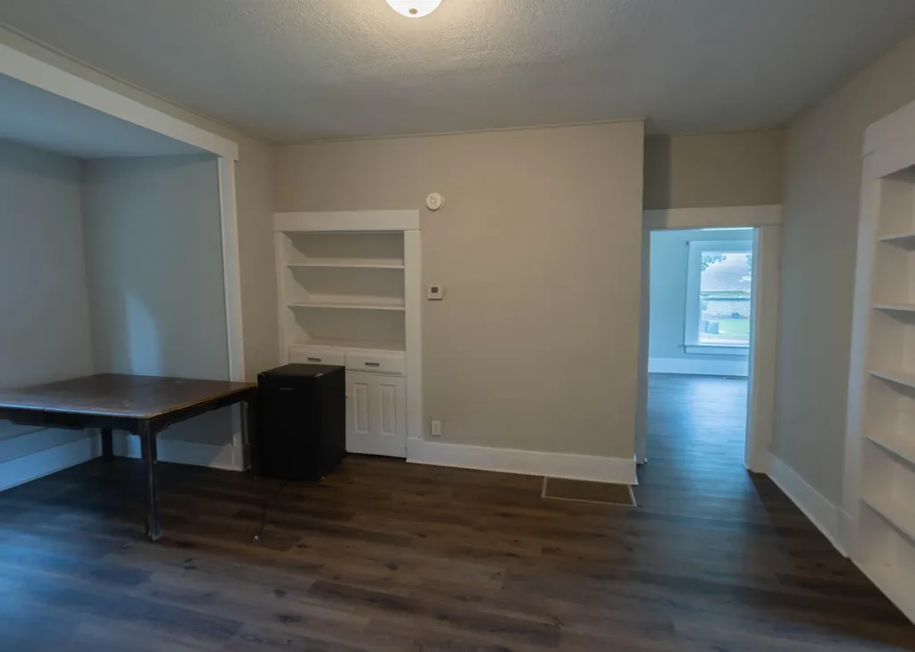 1424 E 1st Street Winfield KS 67156