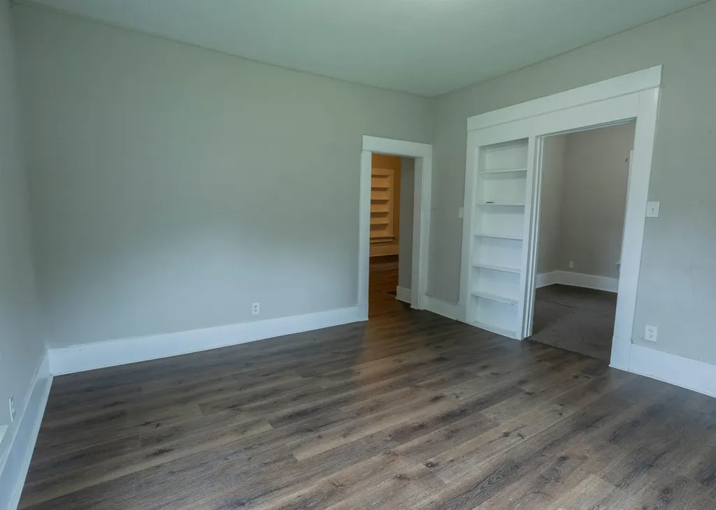 1424 E 1st Street Winfield KS 67156
