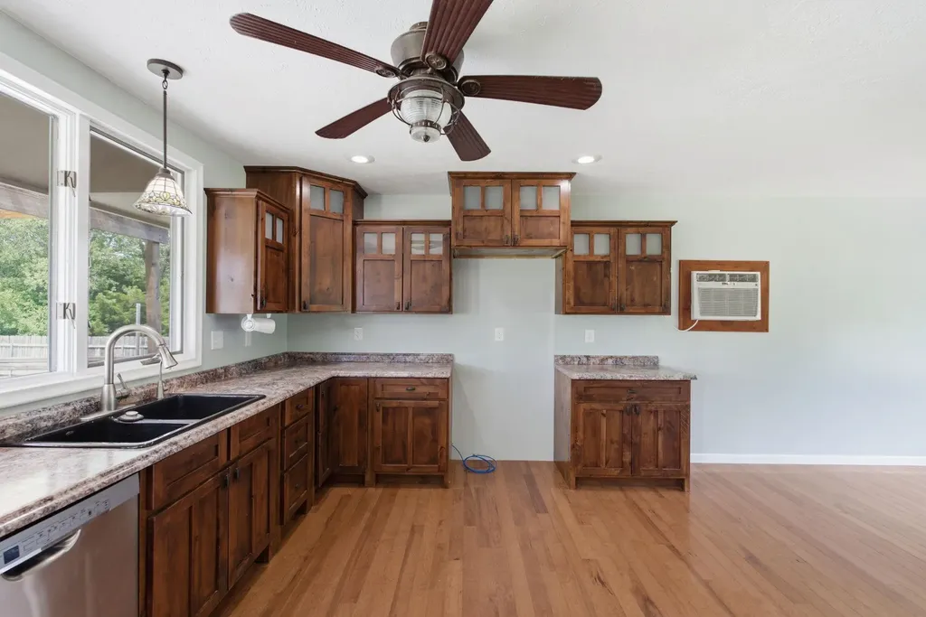 12218 SW 130th Street Augusta KS 67010