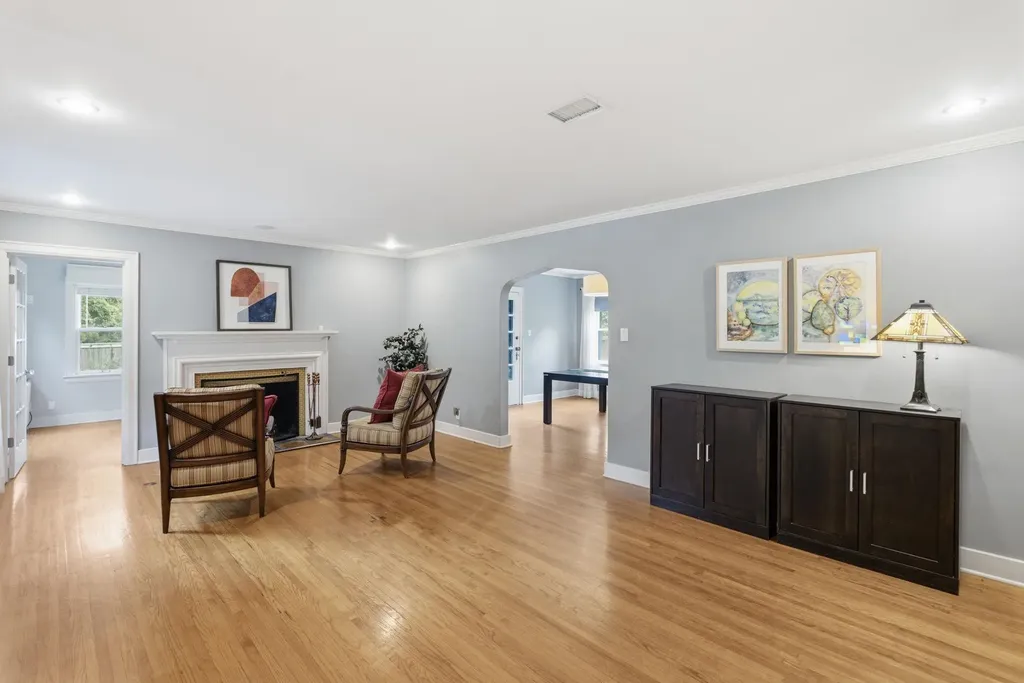 4701 E Lewis Wichita KS 67218