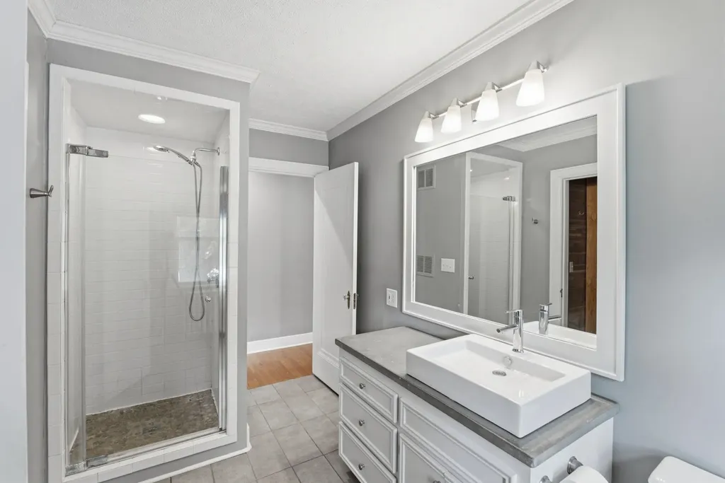 4701 E Lewis Wichita KS 67218
