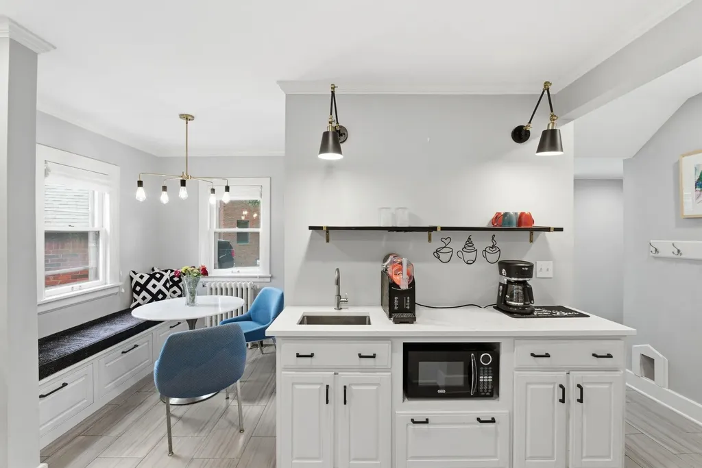 4701 E Lewis Wichita KS 67218