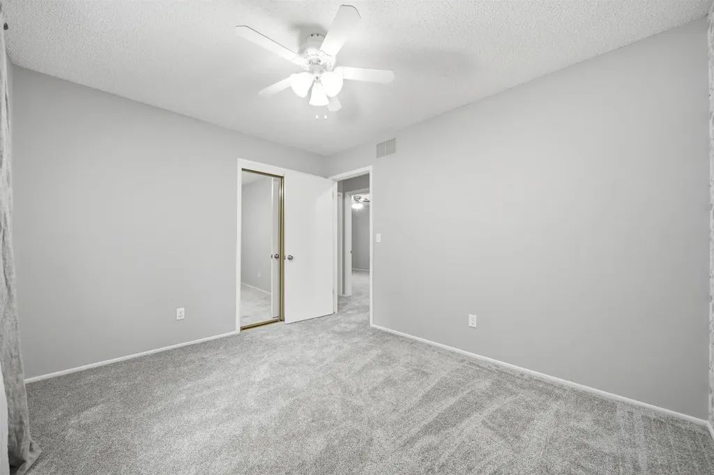 1401 S Fieldcrest Wichita KS 67209