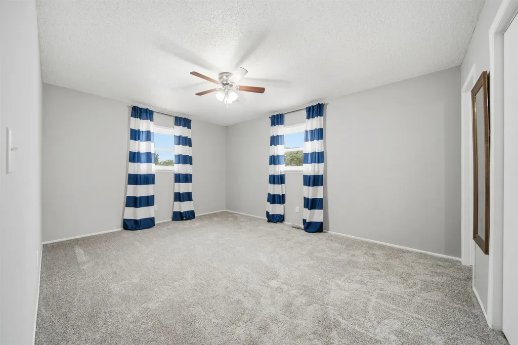1401 S Fieldcrest Wichita KS 67209