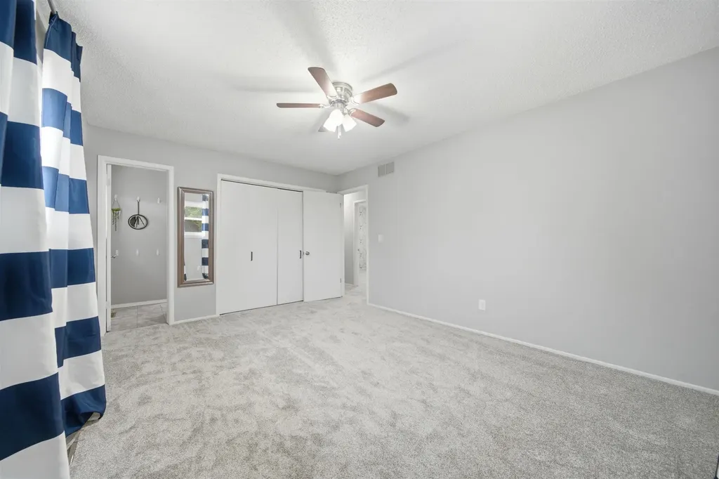 1401 S Fieldcrest Wichita KS 67209