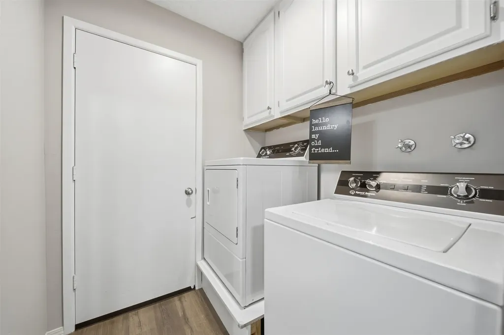 1401 S Fieldcrest Wichita KS 67209
