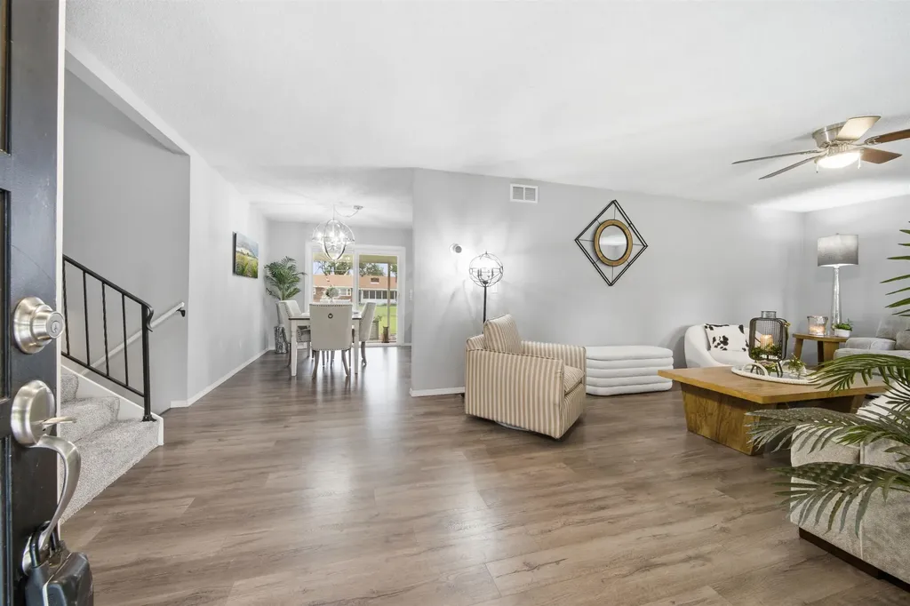 1401 S Fieldcrest Wichita KS 67209