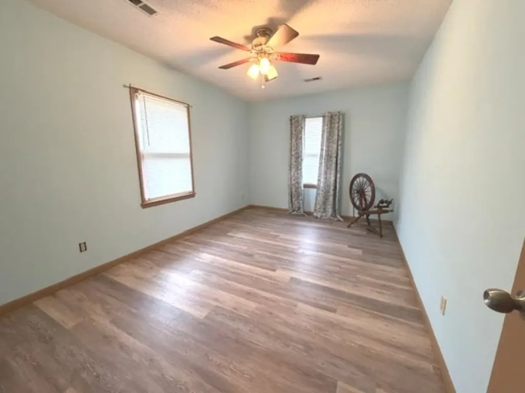 10101 E 106th Street S Mulvane KS 67110