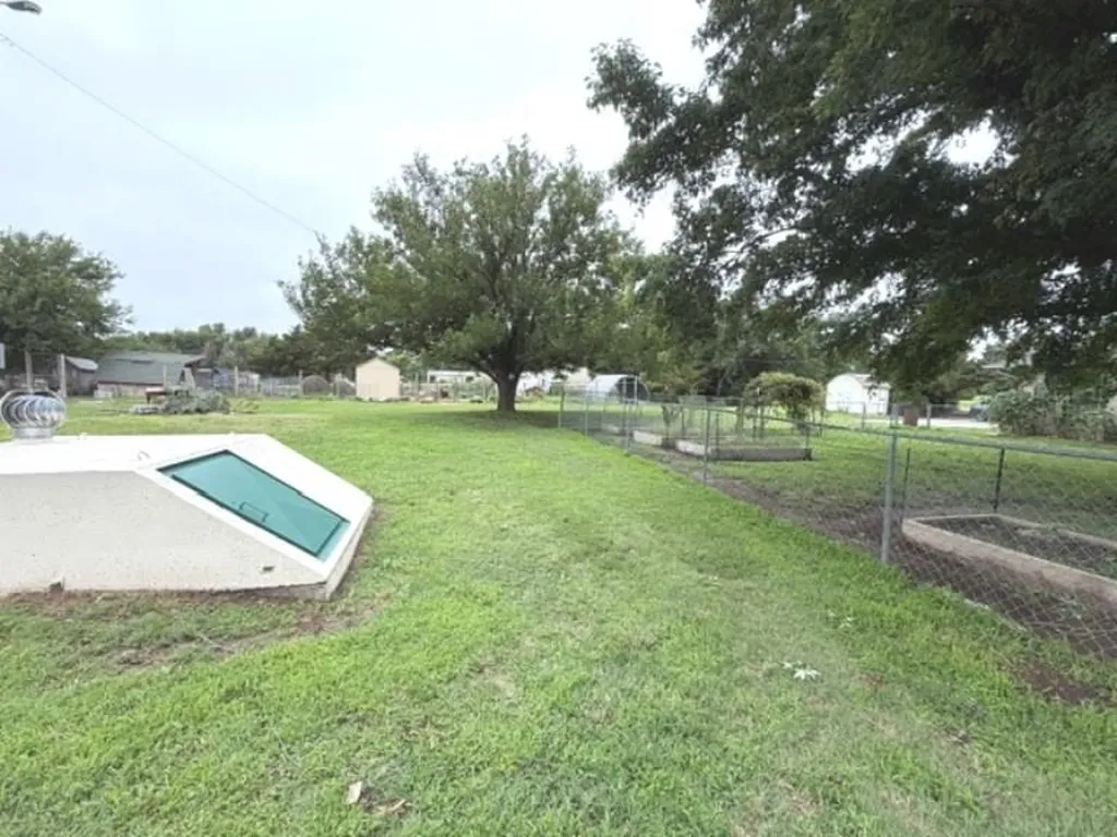 10101 E 106th Street S Mulvane KS 67110