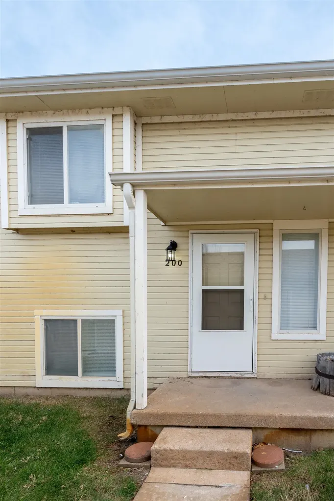 5504 S Gold Street Wichita KS 67217