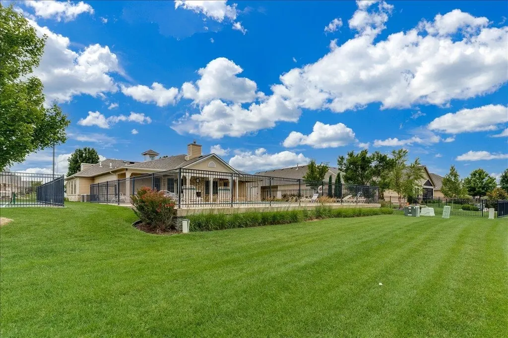 925 E Clearlake Derby KS 67037