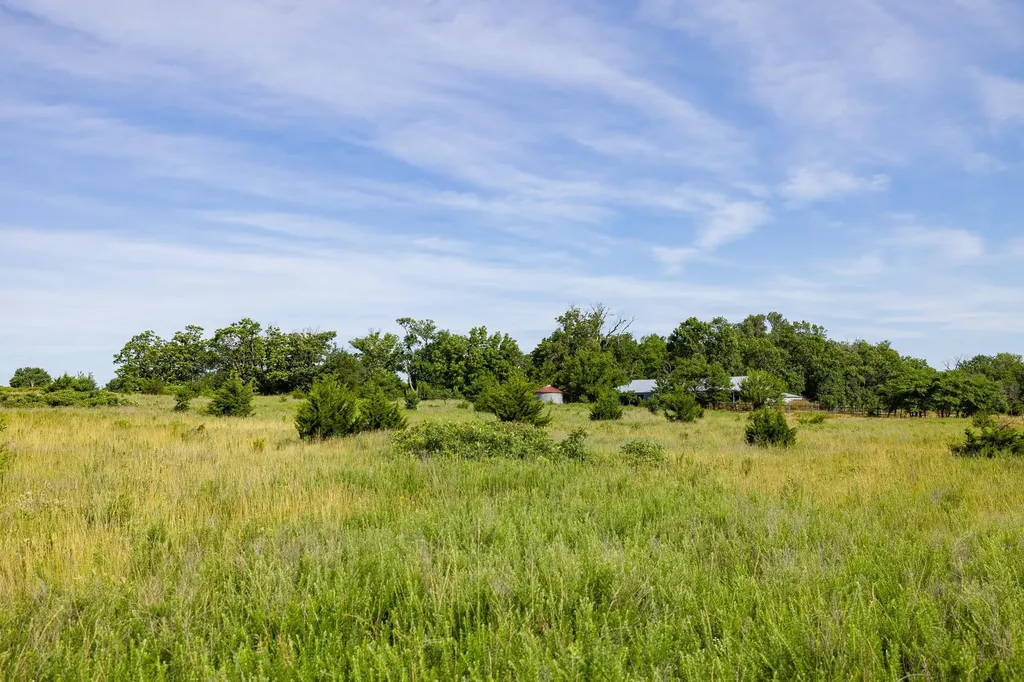 1768 Road Howard KS 67349