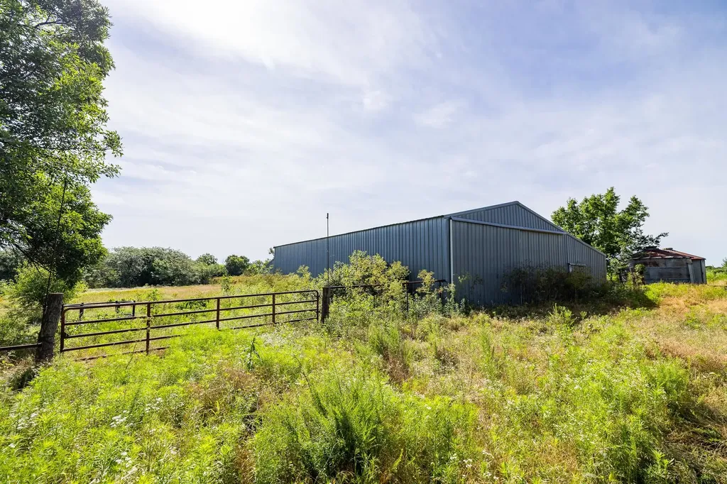 1768 Road Howard KS 67349