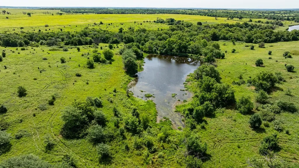 1768 Road Howard KS 67349