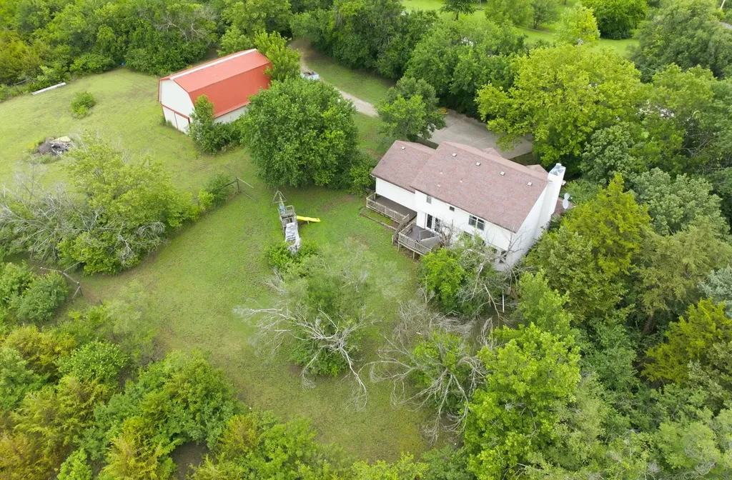 5941 SW Lago Circle Augusta KS 67010