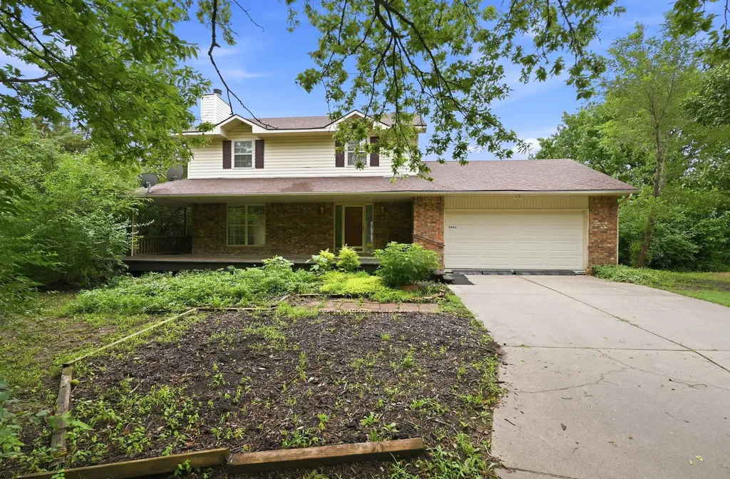 5941 SW Lago Circle Augusta KS 67010
