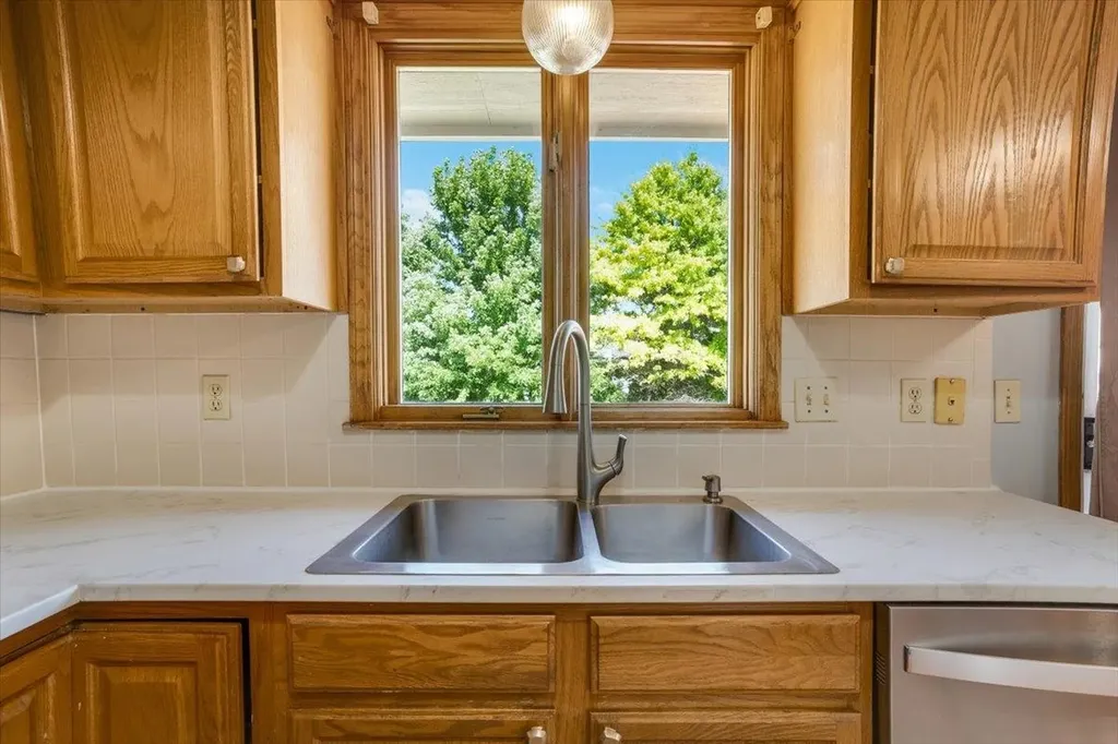 2014 N Grace Avenue Court Andover KS 67002-9597