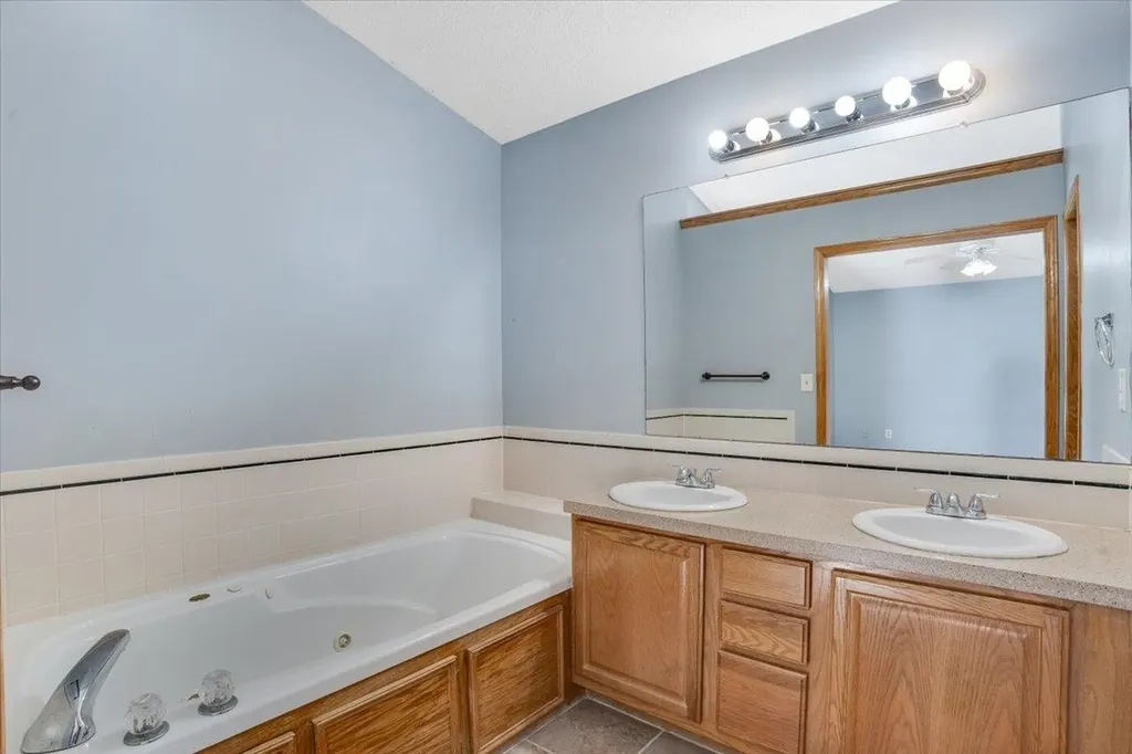 2014 N Grace Avenue Court Andover KS 67002-9597