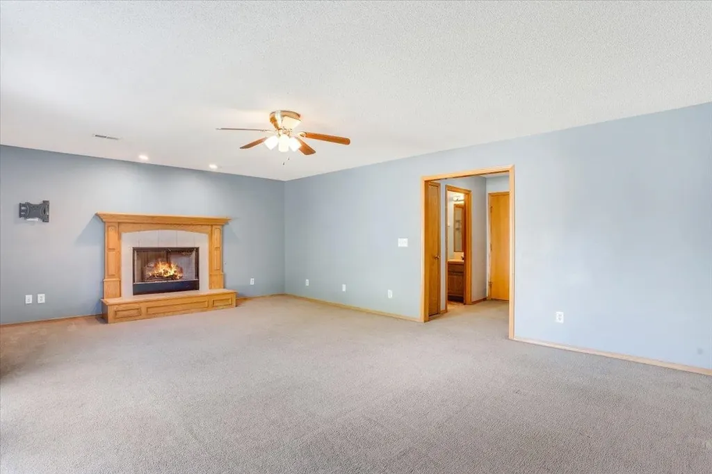 2014 N Grace Avenue Court Andover KS 67002-9597