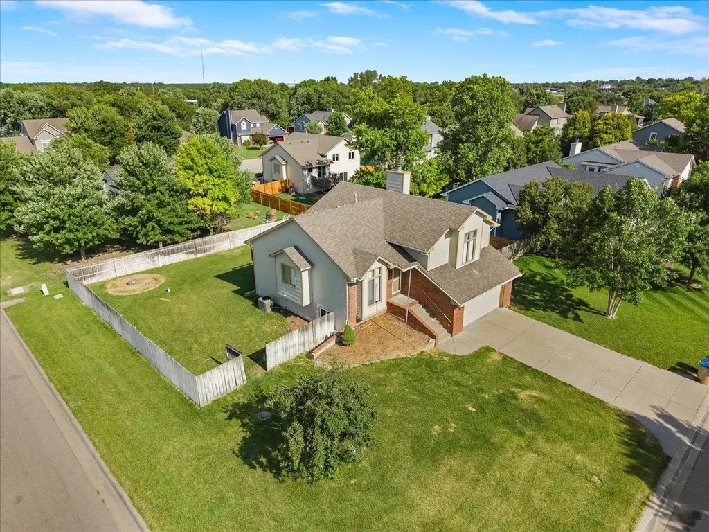 2014 N Grace Avenue Court Andover KS 67002-9597