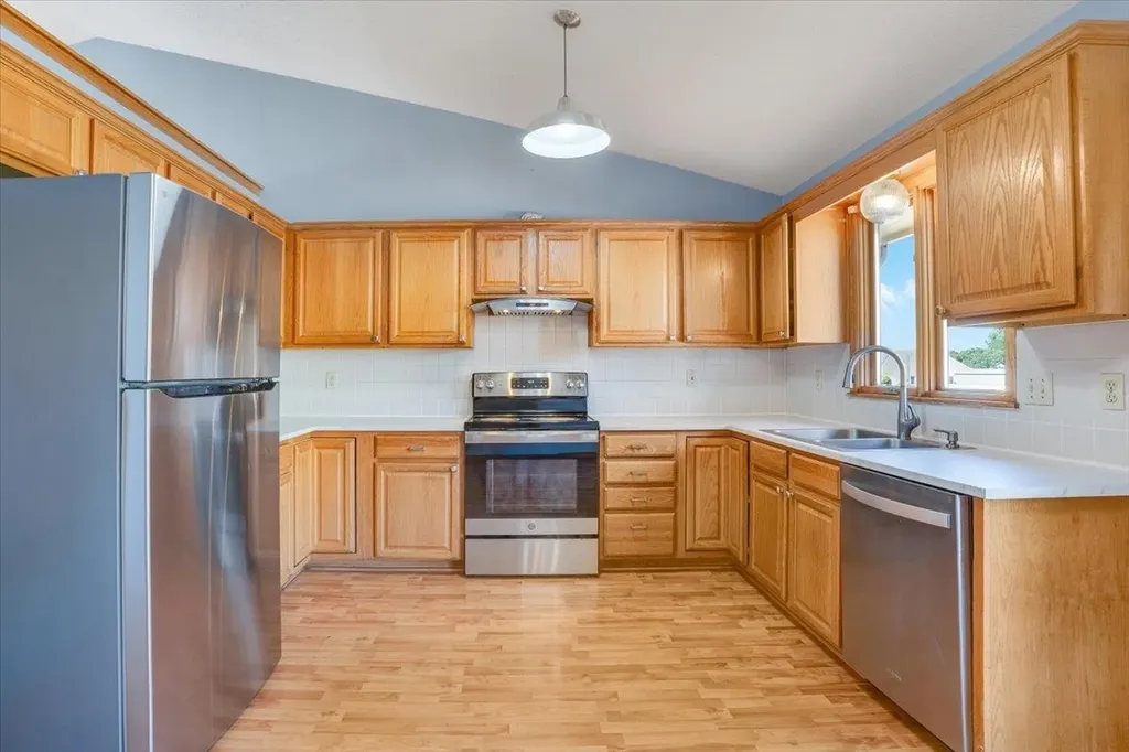 2014 N Grace Avenue Court Andover KS 67002-9597