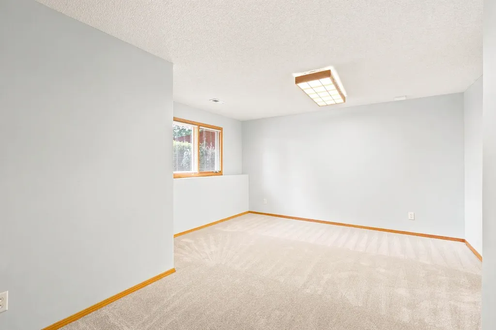 821 N Cedar Park Wichita KS 67235